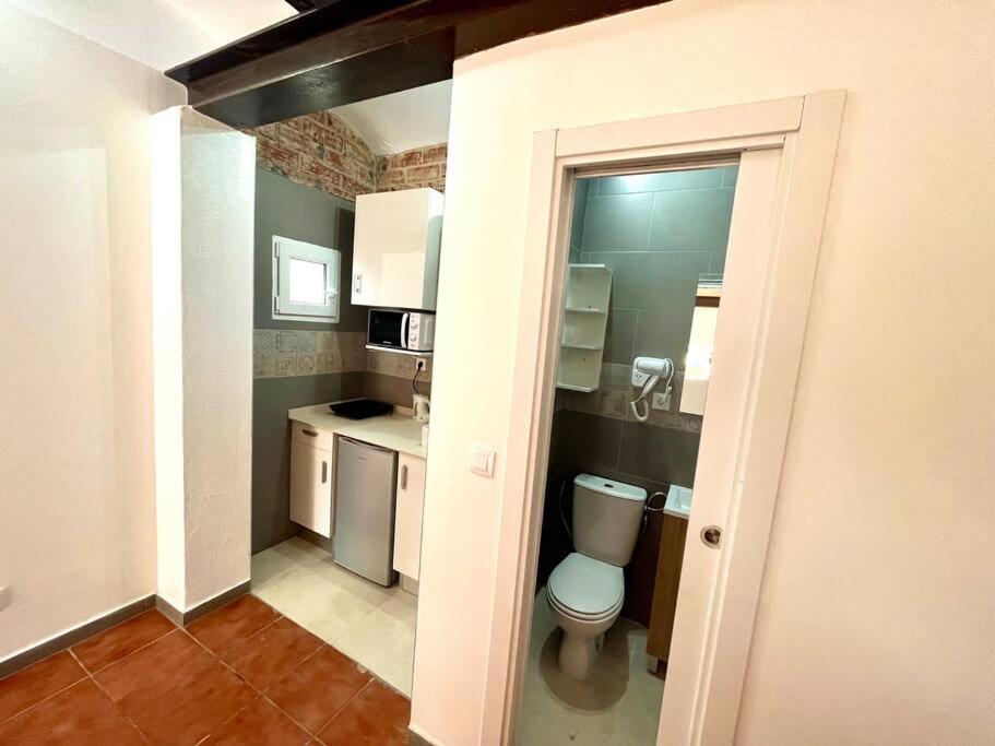 Nuevos Apartamentos Frente Al Mar Y A La Playa Castelldefels Esterno foto