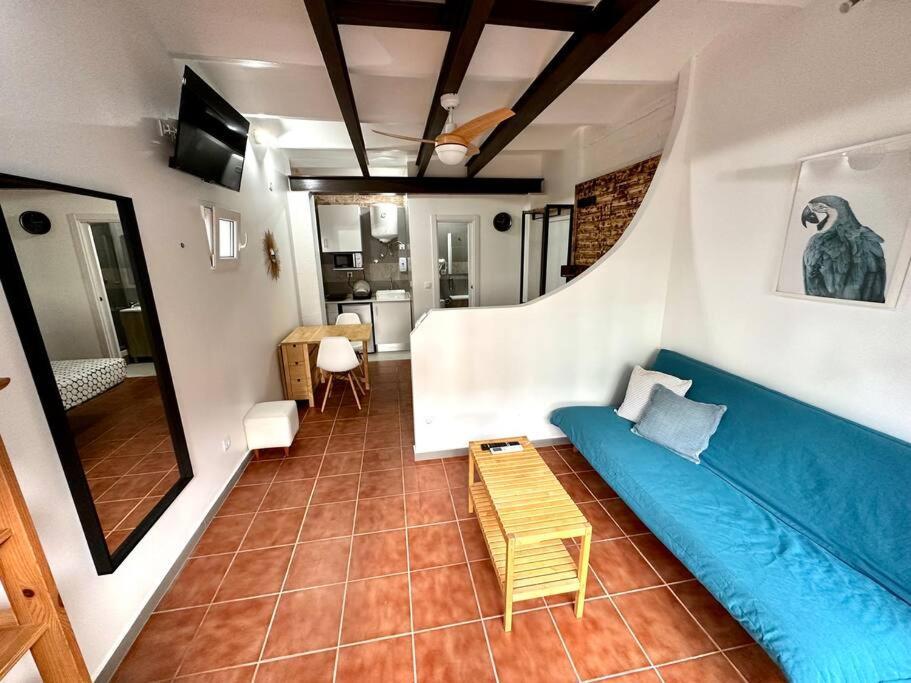 Nuevos Apartamentos Frente Al Mar Y A La Playa Castelldefels Esterno foto