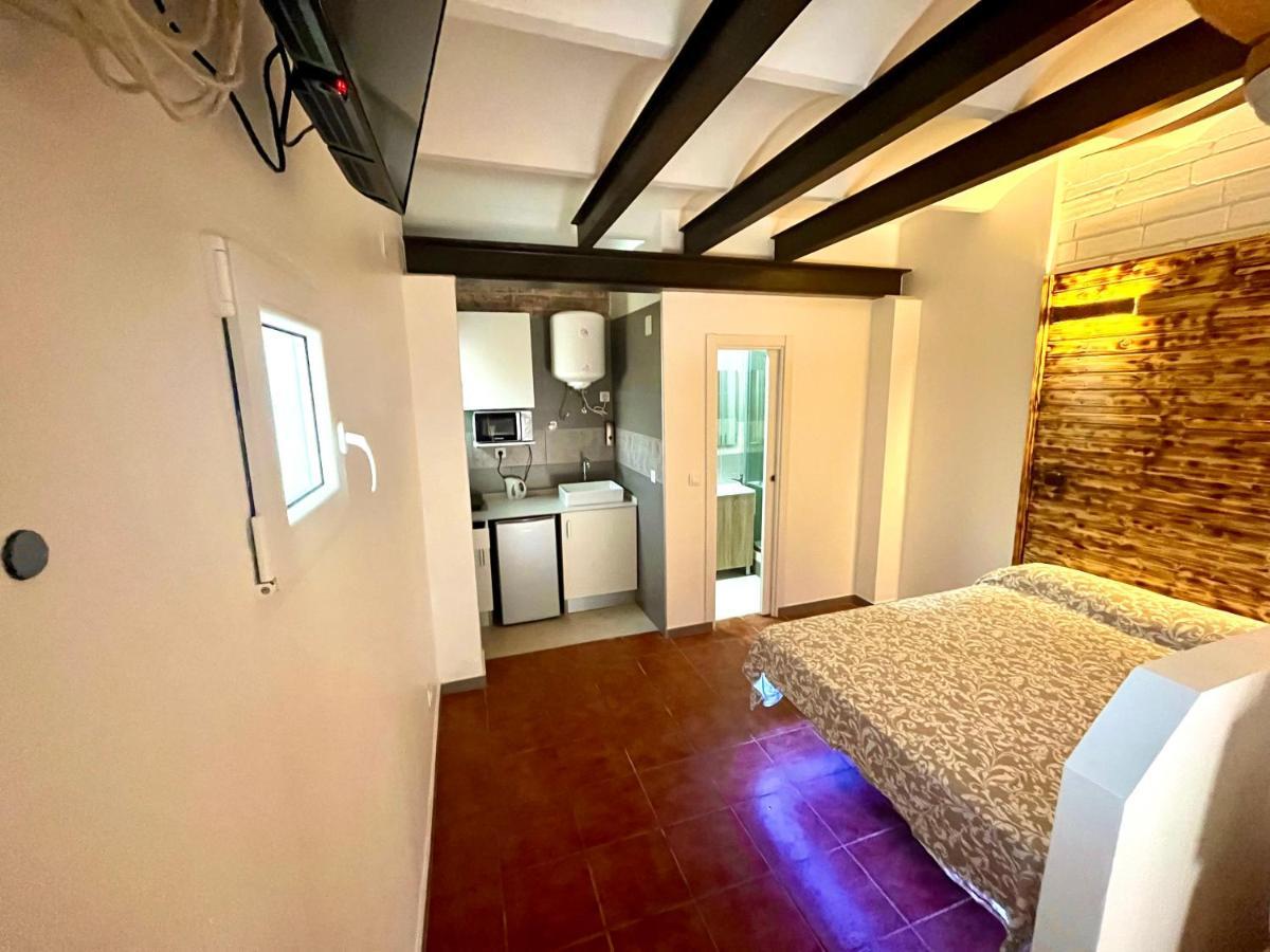 Nuevos Apartamentos Frente Al Mar Y A La Playa Castelldefels Esterno foto