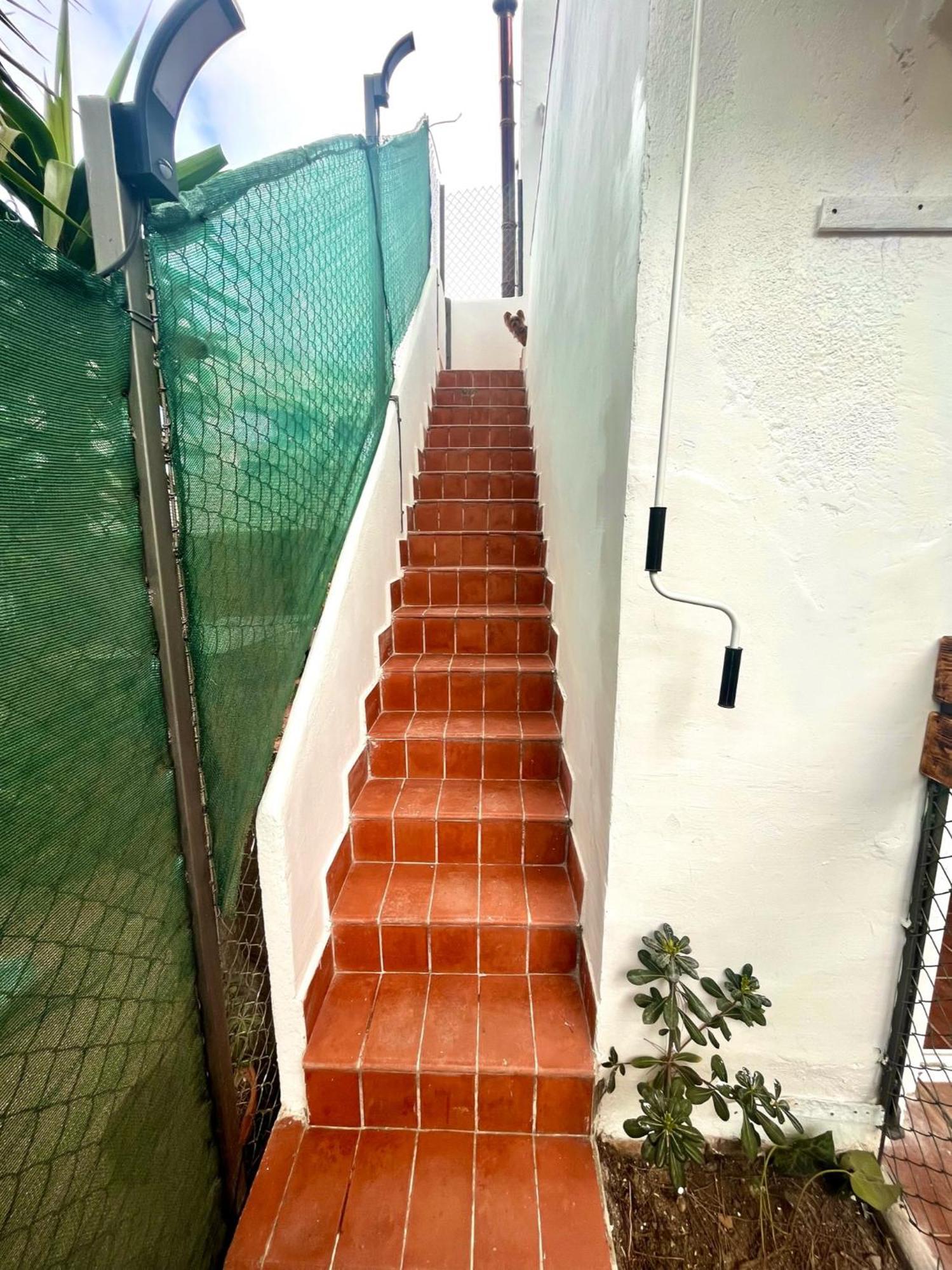 Nuevos Apartamentos Frente Al Mar Y A La Playa Castelldefels Esterno foto